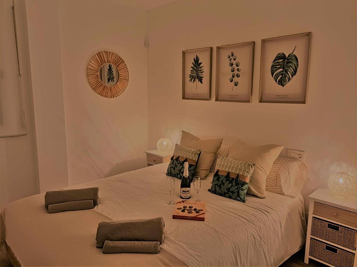 Apartamento acceso directo playaACwifiterraza by Rinconesmediterraneos L'Eucaliptus Esterno foto